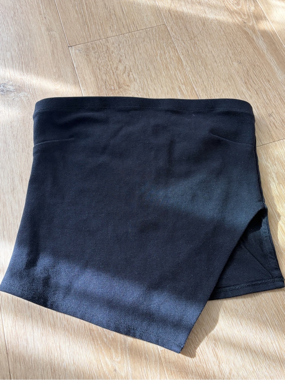 OAK + FORT Black tube top Asymmetrical Hem